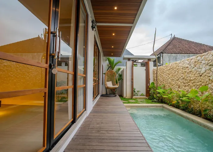 Villa Nganti Merta *